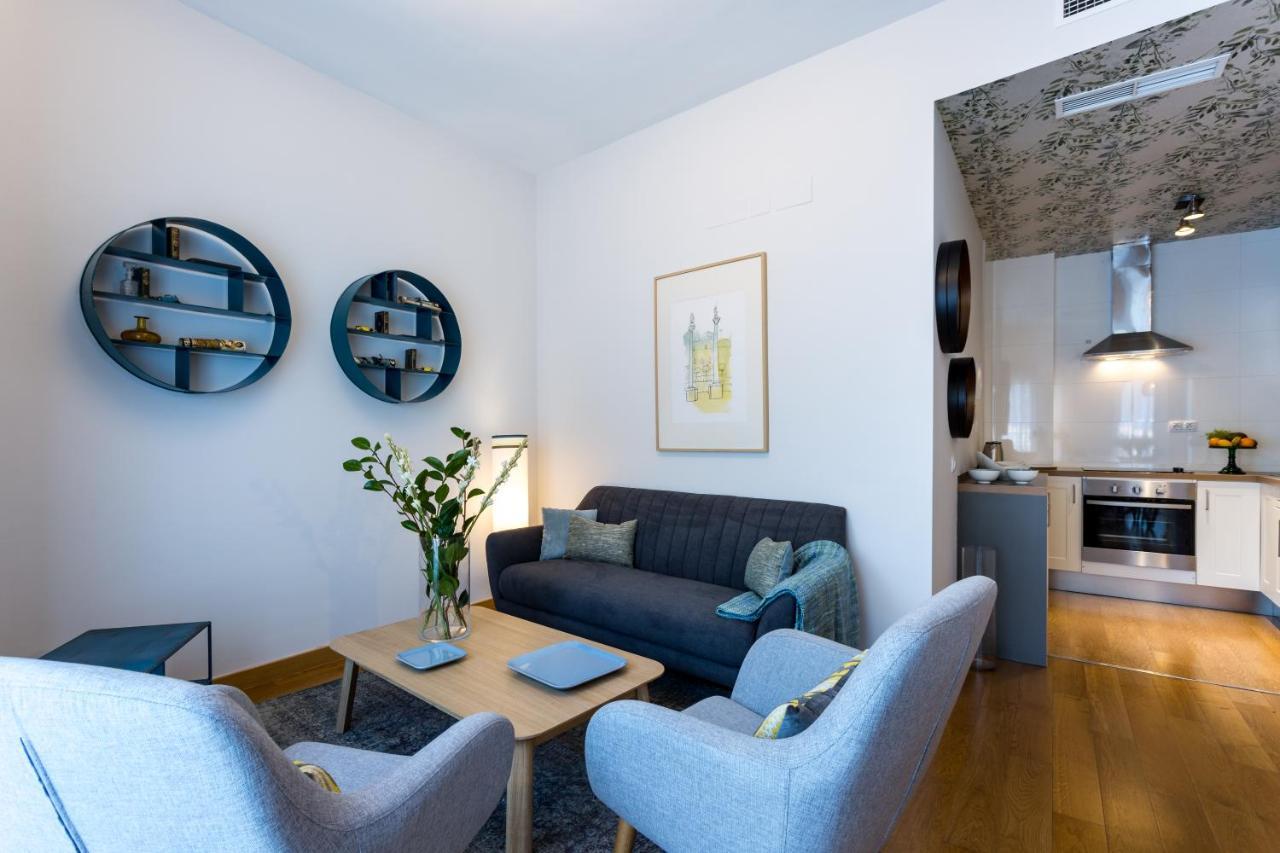 Apartamentos Rg Alameda De Hercules セビリア エクステリア 写真