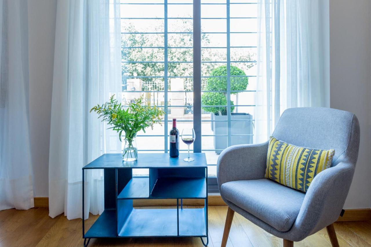 Apartamentos Rg Alameda De Hercules セビリア エクステリア 写真
