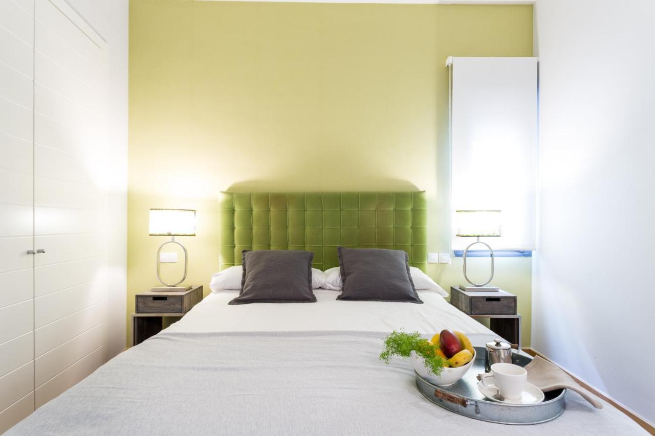 Apartamentos Rg Alameda De Hercules セビリア エクステリア 写真