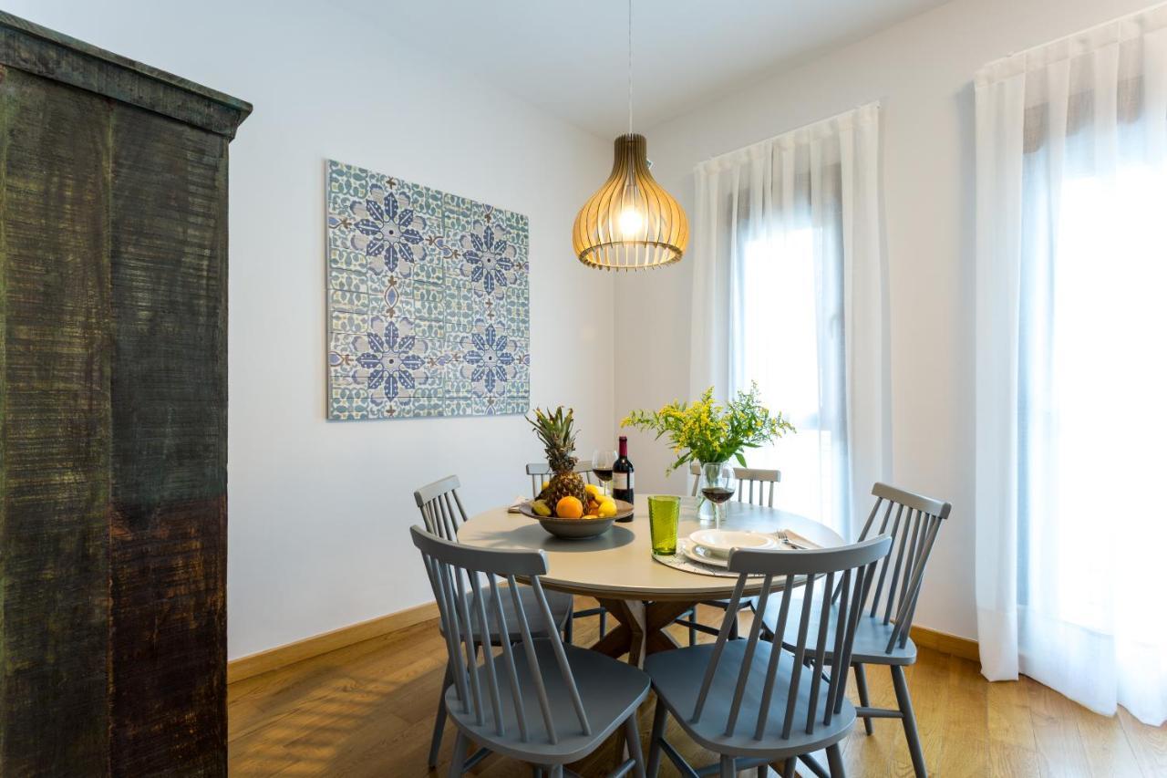 Apartamentos Rg Alameda De Hercules セビリア エクステリア 写真
