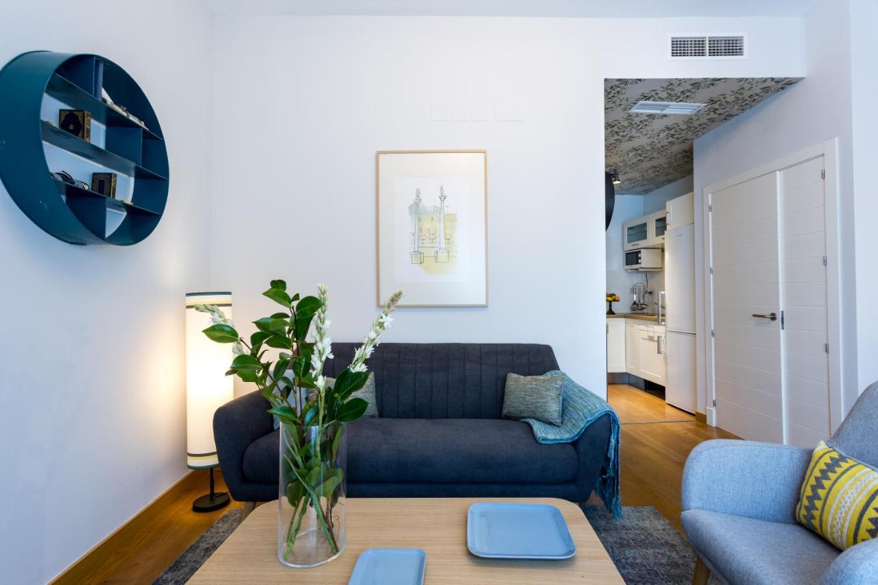 Apartamentos Rg Alameda De Hercules セビリア エクステリア 写真
