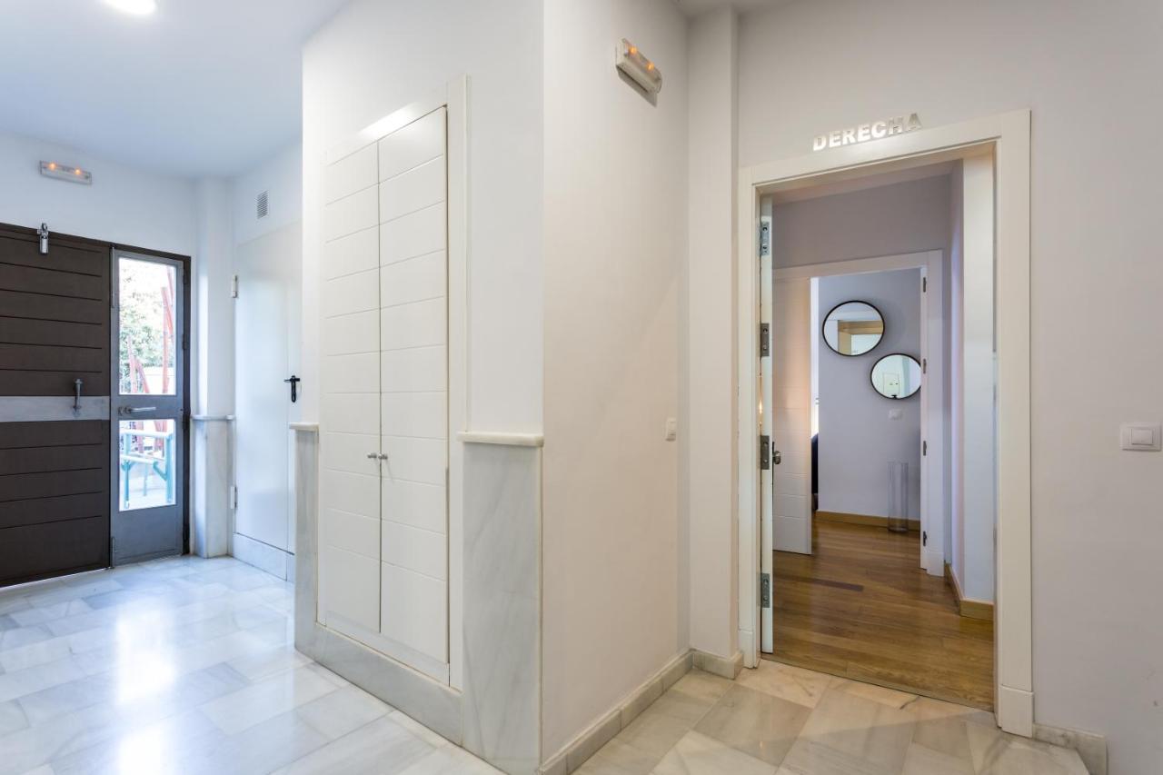 Apartamentos Rg Alameda De Hercules セビリア エクステリア 写真